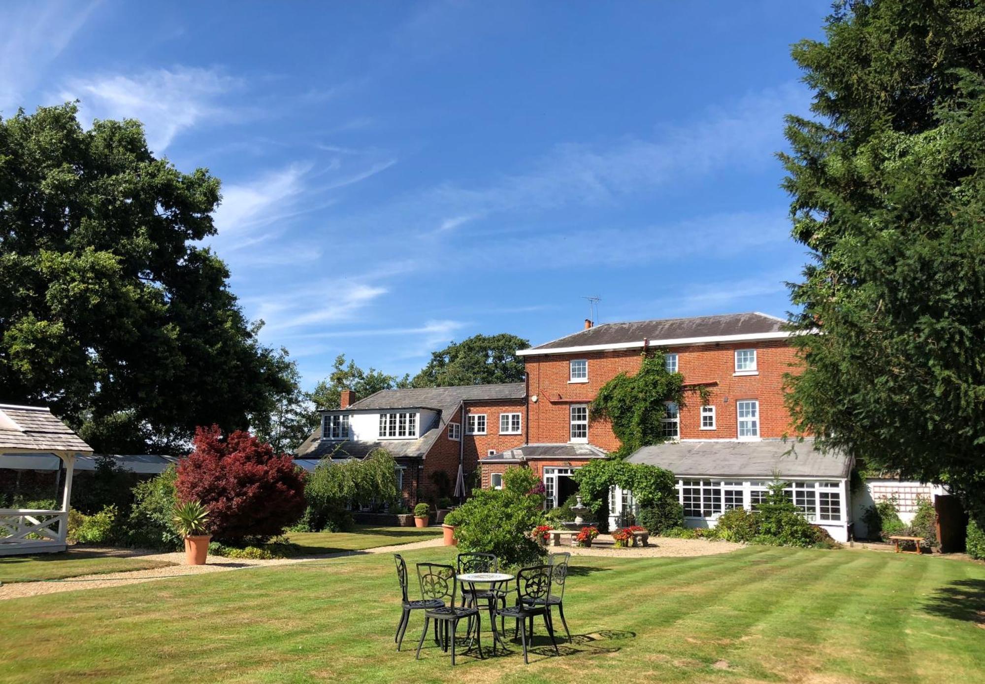The Mill House Hotel Reading Exterior photo