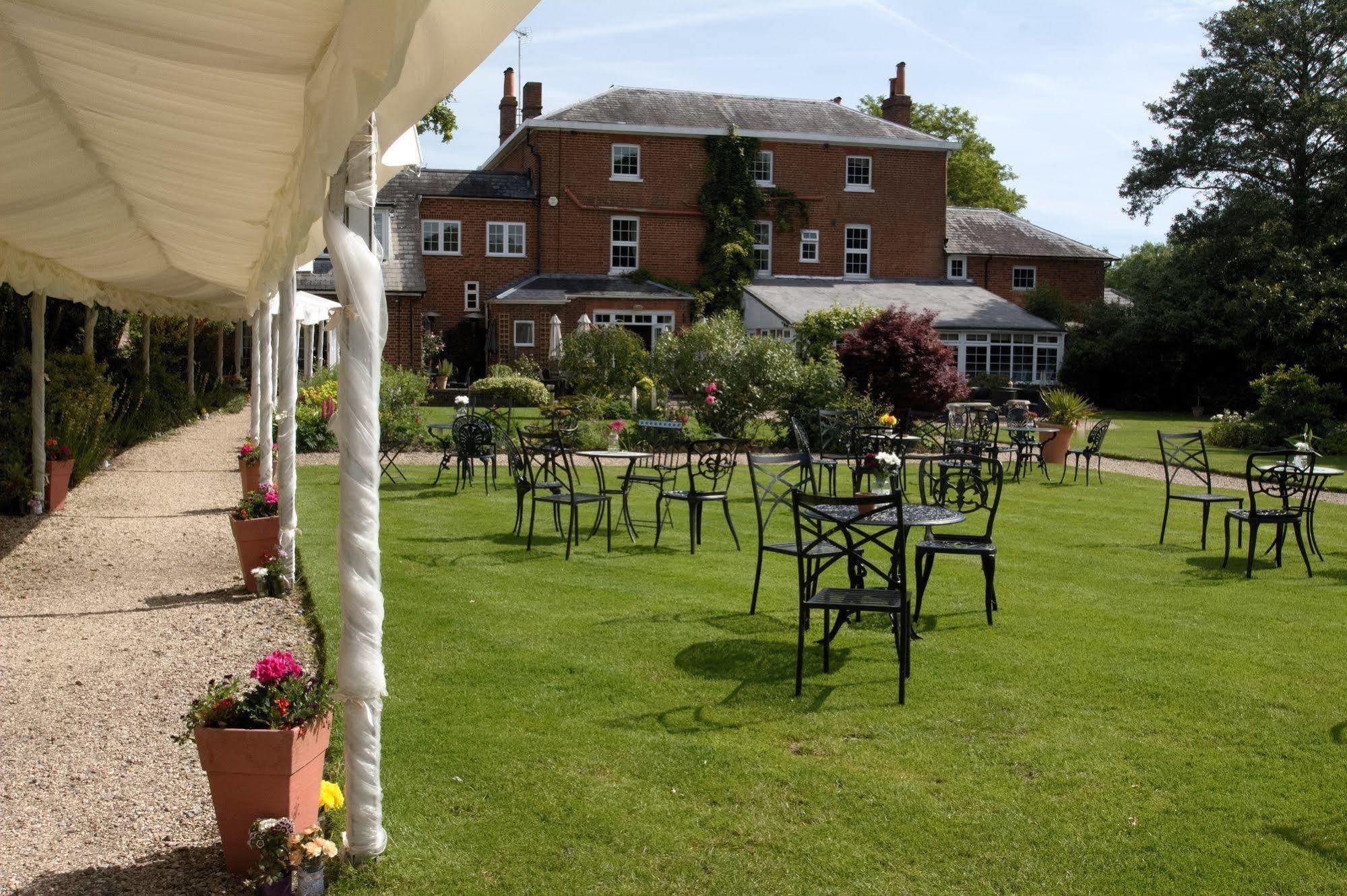 The Mill House Hotel Reading Exterior photo